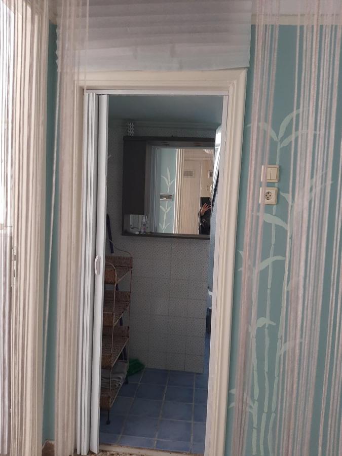 Retro Comfy Home Near Monastiraki 아테네 외부 사진